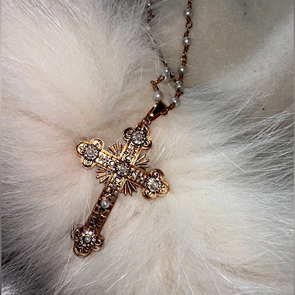 Pearl Cross Pendant Necklace